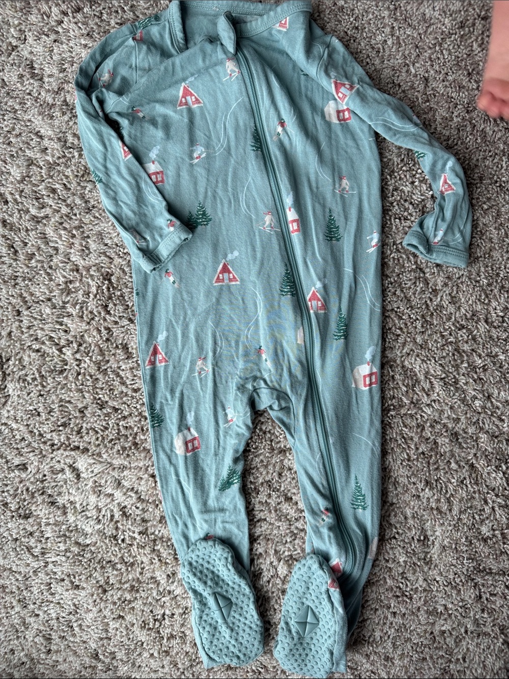 Kyte Baby Winter footies